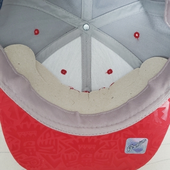 NEW Premium Mens Houston Snapback Hat Flat Bill Cap Red Gray Unual Pattern - Picture 8 of 9